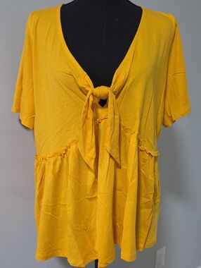 Torrid Golden Yellow Tie-Front Keyhole Tunic Top
